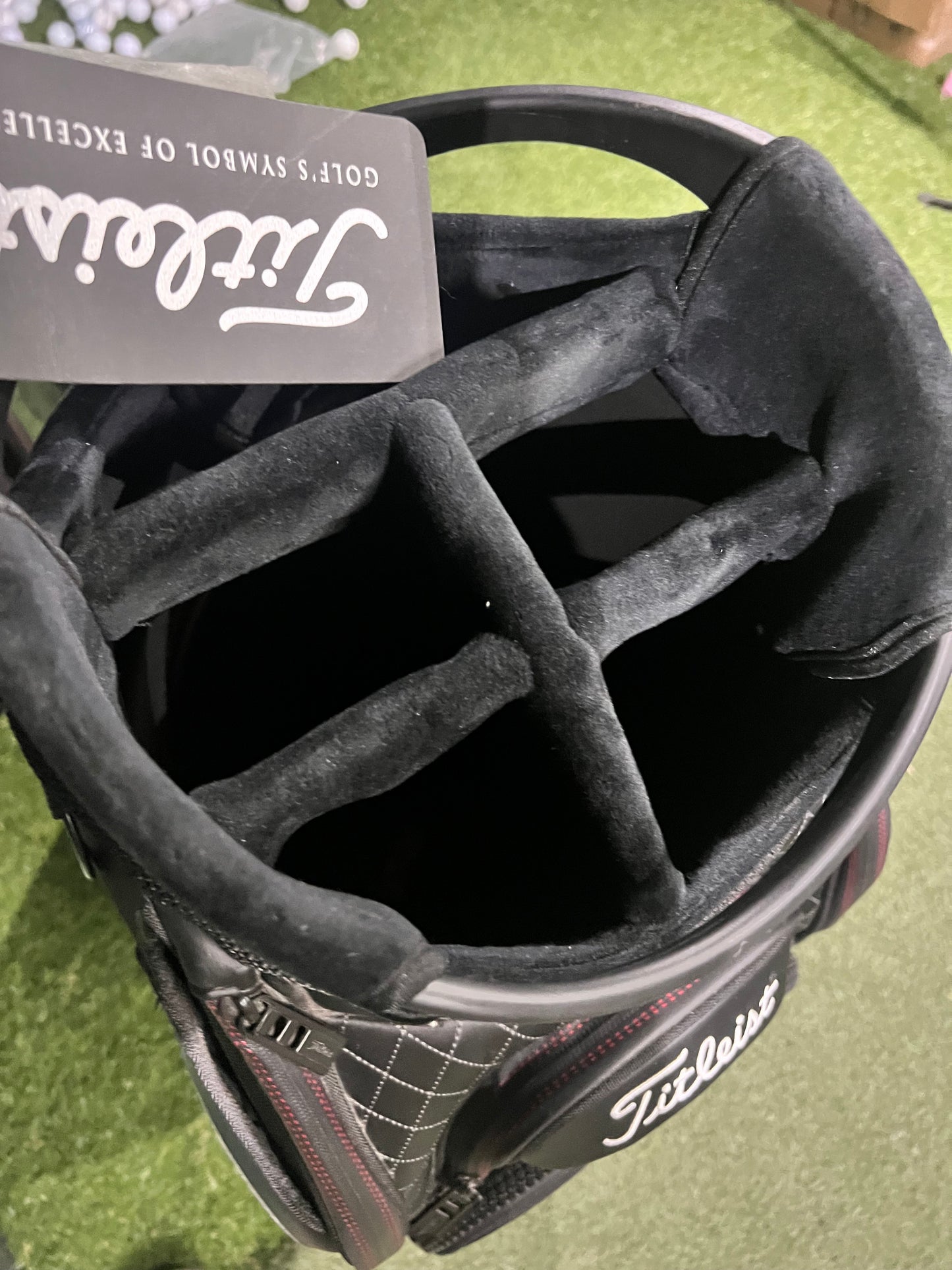 2020 Titleist Bob Vokey Staff Bag