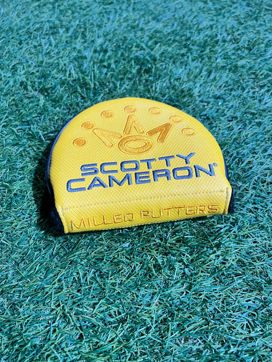 Scotty Cameron center shafted mallet headcover